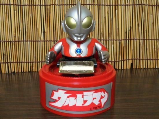 ウルトラマン 貯金箱 - フィギュア