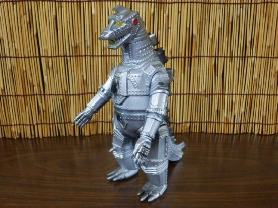 バンダイ １９８３年 メカゴジラ 怪獣ソフビ - 「宝の森」昭和レトロ雑貨、フィギュア、玩具のリサイクル