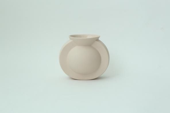 RHEA (ceramic vase)