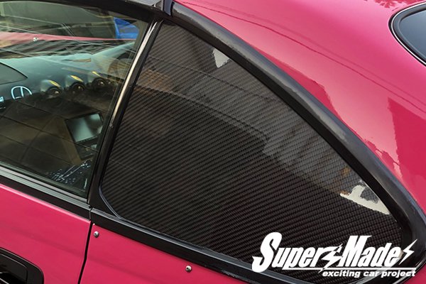 Ｓ１５用 純正形状リアクウォーターガラスカーボン三角窓- Super Made(スーパーメイド)｜エアロ販売・板金塗装・チューニング