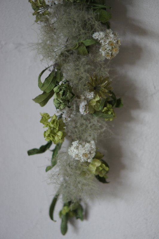 スモークツリーと小花のガーランド - deuxR - Dried Botanicals 