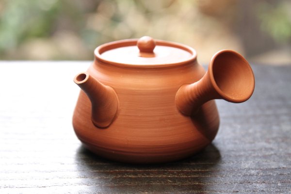 本朱泥 急須 - 心樹庵は、お茶好きが嵩じて誕生した、日本茶・中国茶の 