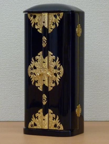 楽天市場】丸厨子 中巾 黒塗り 5寸 高さ17.8cm×巾9cm 【送料無料