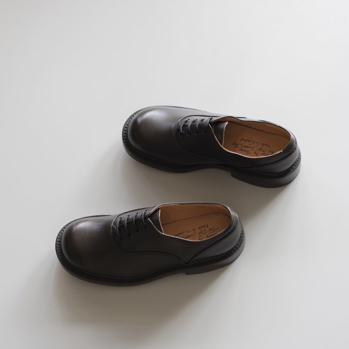 M7674 Plain Oxford / CAFFE Burnished / UK6.5 in stock