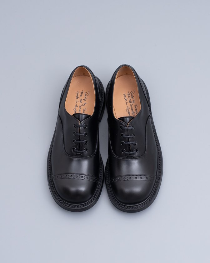 Quilp by Tricker's black box calf Oxford - ブーツ