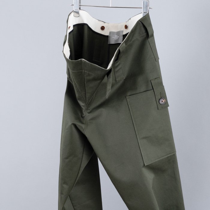 生まれのブランドで QUILP GLOVER × EESETT&Co Trousers GREEN - パンツ