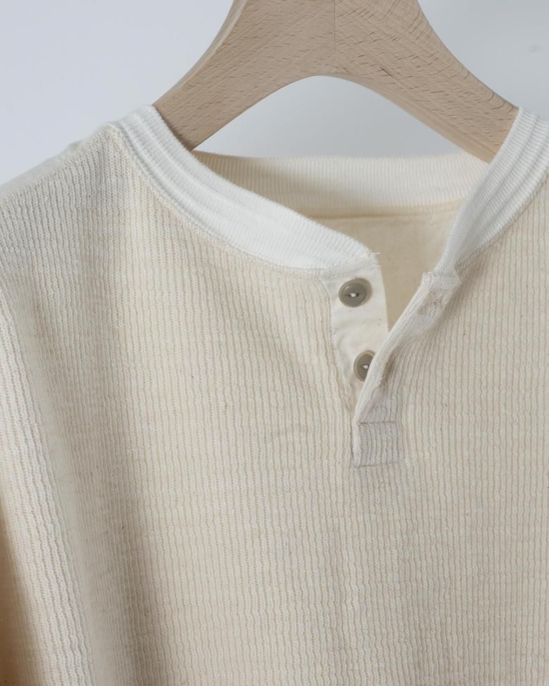 HOPPER'S BRUNCH / Henry Neck Top / NATURAL