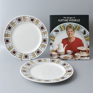 ビンテージ　ディナー皿2枚セット<br> KATHIE WINKLE  キャシーウインクル作 RUSHSTONE<br> 1960年代　レトロ食器の代表