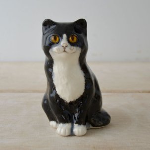 WINSTANLEY CAT (ウィンスタンレイキャット) ”ティンカー”　目が追いかける陶器の子猫
