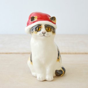 WINSTANLEY CAT ウィンスタンレイキャット “クリスマスキャット” 目が追いかける三毛のサンタ猫<img class='new_mark_img2' src='https://img.shop-pro.jp/img/new/icons13.gif' style='border:none;display:inline;margin:0px;padding:0px;width:auto;' />
