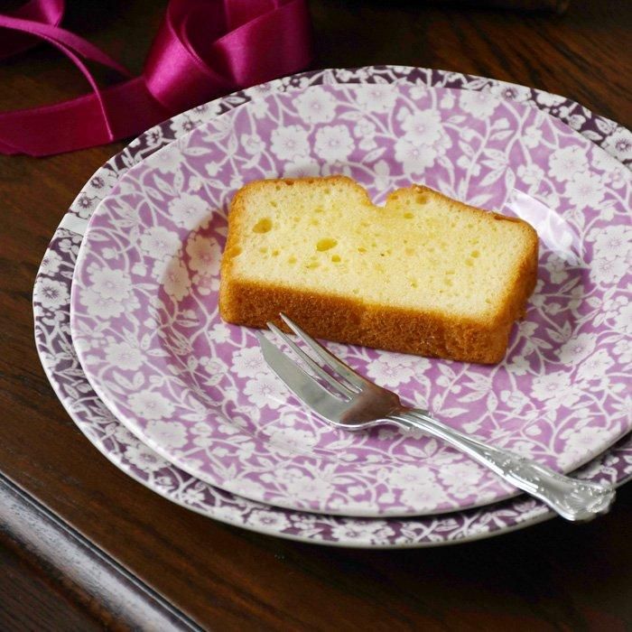 バーレイ　ピンクキャリコ　ケーキプレート　最後の3枚です バーレイ ピンクキャリコ ケーキプレート 最後の3枚です - メルカリ