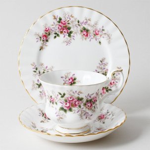 ӥơȥꥪ<br>ROYAL ALBERT 륢С LAVENDER ROSE ٥<br>1961-2009ǯ