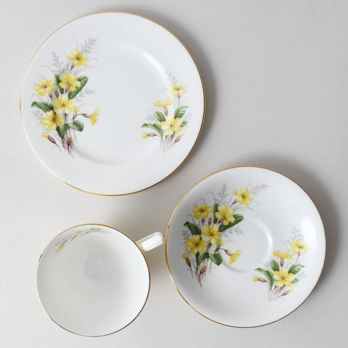 ロイヤルアルバート　イエロー　プリムローズ　カップ　ソーサー　プレート ビンテージトリオ ROYAL ALBERT ロイヤルアルバート PRIMROSE