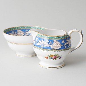 ӥơ ꡼ޡ奬<br>GROSVENOR CHINA ֥ʡ BLUE DUCHESS <br>1930ǯ塡ɥϥåɴŹ<img class='new_mark_img2' src='https://img.shop-pro.jp/img/new/icons13.gif' style='border:none;display:inline;margin:0px;padding:0px;width:auto;' />