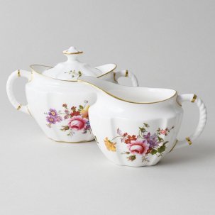 ӥơ ꡼ޡ奬<br>ROYAL CROWN DERBY  DERBY POSIES ӡݥ<br>197983ǯ<img class='new_mark_img2' src='https://img.shop-pro.jp/img/new/icons14.gif' style='border:none;display:inline;margin:0px;padding:0px;width:auto;' />