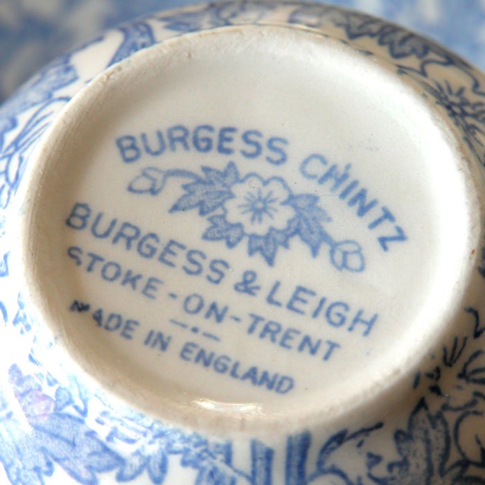 『英国陶器 Burleigh バーレイ社』バーガスチンツ カップ&ソーサー - 輸入・アンティーク雑貨「ANTRO」