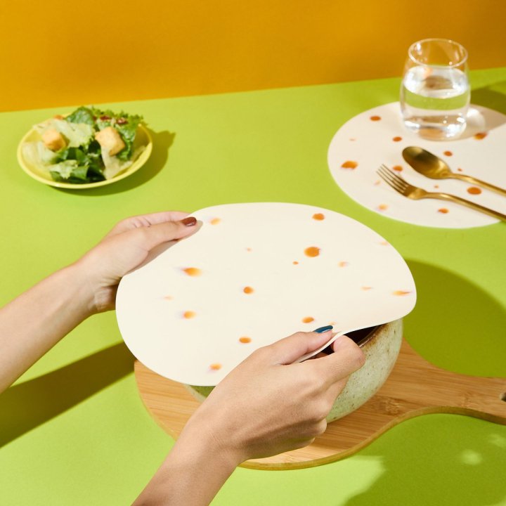 Niknax】Tortilla Wrap Multi-use Trivet / シリコンマルチマット - Ru0026amp;M Interior Store