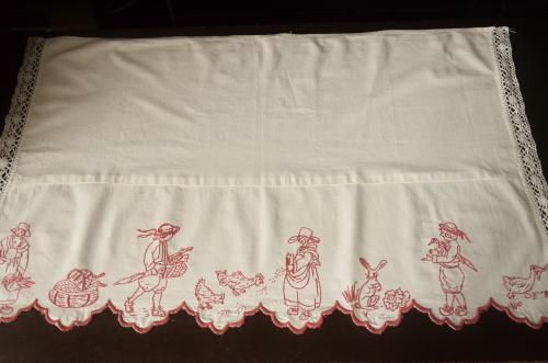 今日のお品ஐ⋆*フランスアンティーク・スカラップと刺繍のリネンガーゼカーテン 今日のお品ஐ⋆*フランスアンティーク・スカラップと刺繍の