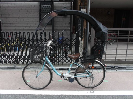 子供乗せ 自転車の屋根 ベビー用品 ベビーカー 育児 子育て 雨除け UV日よけ用品グッズ、 自転車モスグリン色生地リムジンRUM