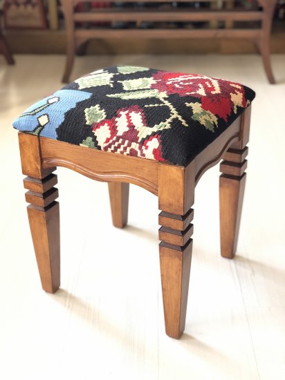 キリムスツール椅子　　トルコ雑貨のNovaroma
