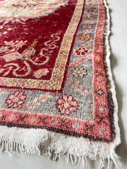ヴィンテージラグ　トルコ絨毯　ギュネイラグ　トルコ雑貨　NovaRoma