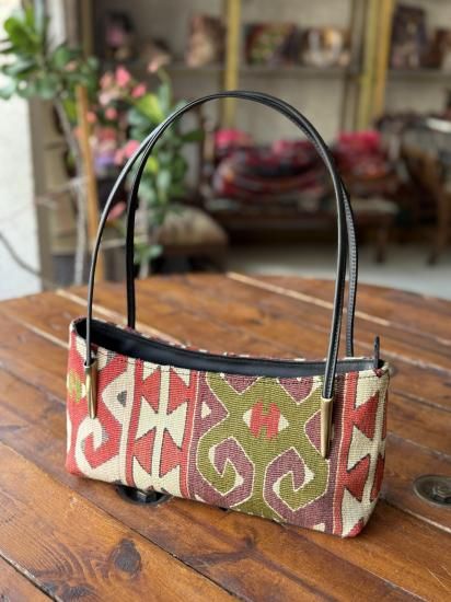 トルコ製　キリム キリムスタイル / トルコ絨毯 オールドカーペット154×115cm ミフ