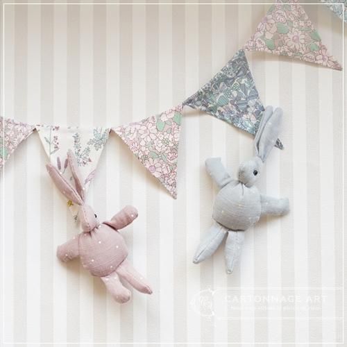 オーダー頁。うさぎちゃん＋オーダー お客様から素敵なお写真いただきました🐇💙❤️ とても可愛い