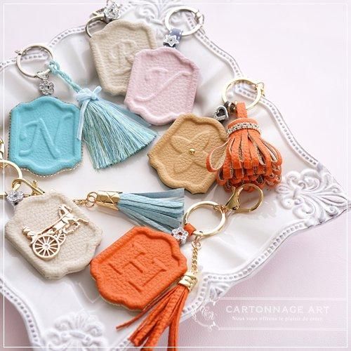 BAGチャームにもなる『エチケットミラー』ーCartonnageart