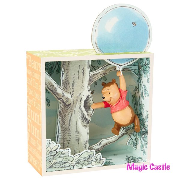 ホールマーク くまのプーさんと風船 シャドウボックス ”Winnie the Pooh and the Honey Tree  Limited-Edition Shadow Box'' - ディズニーフィギュア専門店　マジックキャッスル