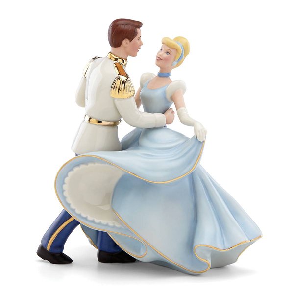 ディズニー シンデレラとプリンスチャーミング Cinderella and Prince Charming Figurine -  ディズニーフィギュア専門店　マジックキャッスル