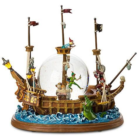 ディズニー ピーターパン スノーグローブ スノードーム ''Jolly Roger Ship Peter Pan'' - ディズニーフィギュア専門店　 マジックキャッスル