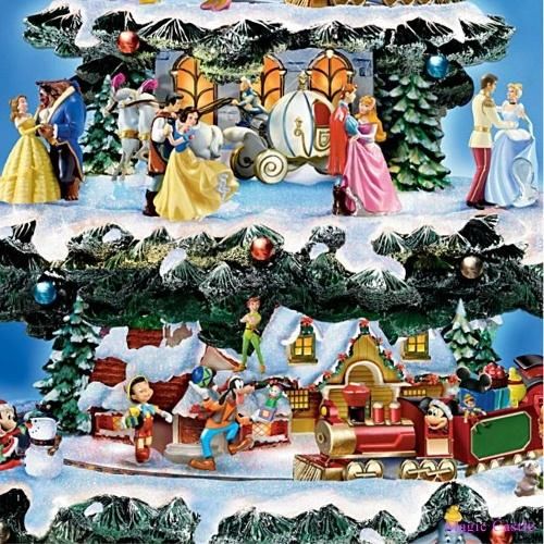 ワンダフル ワールド オブ ディズニー クリスマスツリー The Ultimate Disney 75-Character Tabletop  Christmas Tree - ディズニーフィギュア専門店　マジックキャッスル