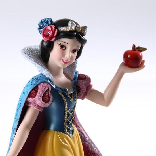 ディズニーショーケース クチュール・デ・フォース 白雪姫 Couture de Force, Snow White Figure -  ディズニーフィギュア専門店　マジックキャッスル
