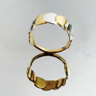 ȶseven circle ring