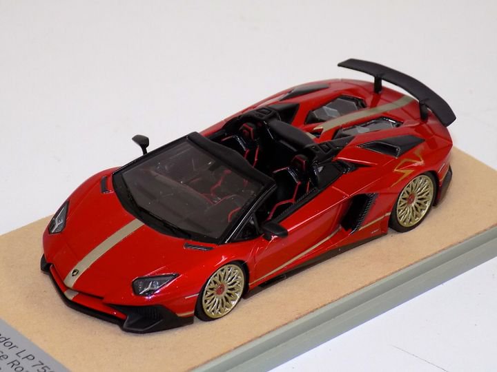 1/43 Looksmart Lamborghini Aventador SV Roadster Rosso Bia Gold SV stripe  wheels - 【MR BBR MakeUp LOOKSMART D&Gなどのミニカー専門店】 ヴェルデ