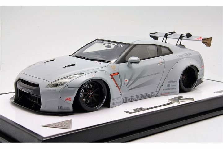 1/18 MakeUp Liberty Walk LB R35 GTR Matt Light Grey 