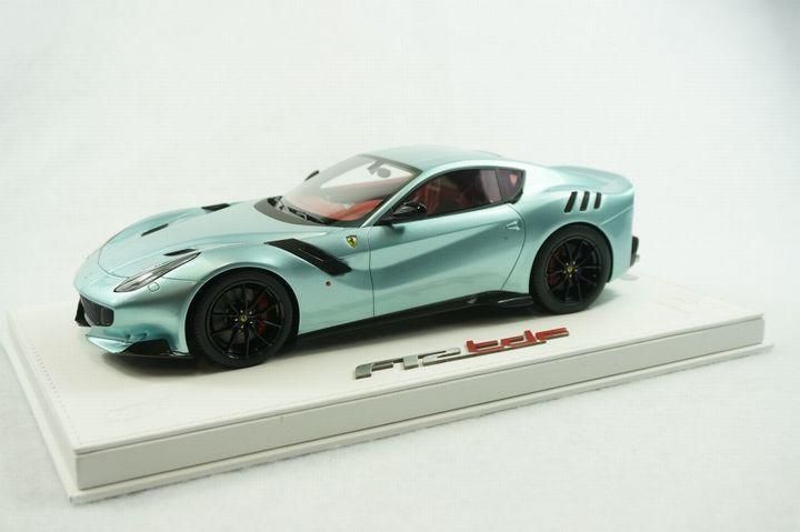 BBR 1/18 フェラーリ F12 TDF White世界限定10台ミニカー BBR 1/18 フェラーリ F12 TDF White世界限定10台ミニカー 1/18