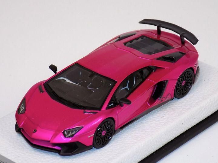 1/43 Looksmart Lamborghini Aventador SV LP750-4 Flash Pink little 