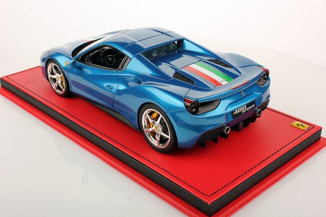 MRコレクション　1/43　フェラーリF488GTB Ferrari 488 GTB 1:43 | MR Collection Models