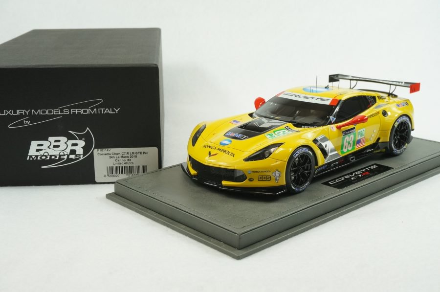 1/18 BBR Corvette C7R 24hrs lemans 2015 car #63 on grey leather base - 【MR  BBR MakeUp LOOKSMART D&Gなどのミニカー専門店】 ヴェルデ