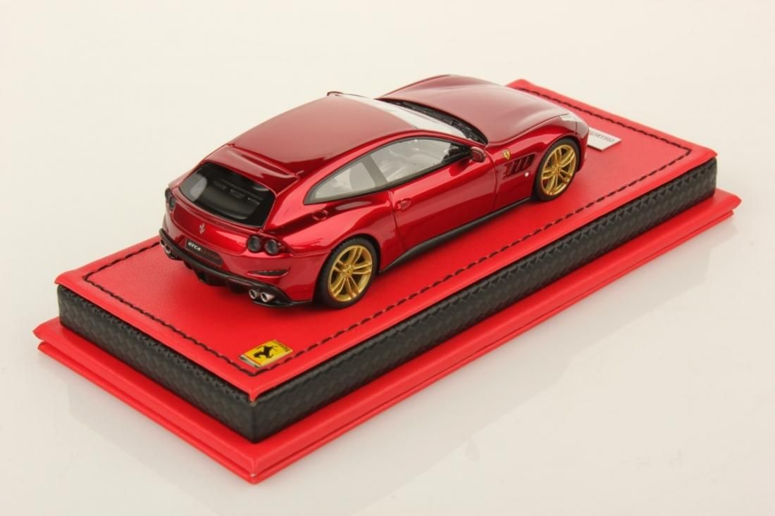 Ferrari GTC4 Lusso ミニカー 赤 1/43 MR Ferrari GTC4 Lusso Metallic Red Pearl - 【MR BBR