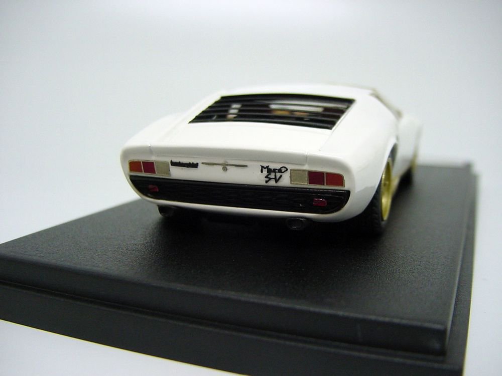 1/43 MR Lamborghini Miura SV 1971 White/Gold - 【MR BBR MakeUp