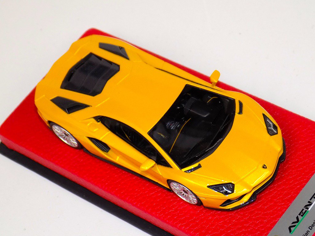 1/43 Looksmart Lamborghini Aventador S New Giallo Orion - 【MR BBR MakeUp  LOOKSMART D&Gなどのミニカー専門店】 ヴェルデ