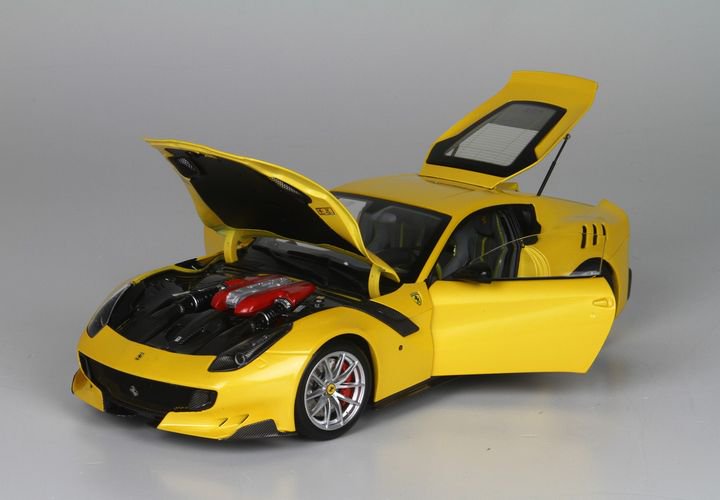 1/18 BBR Ferrari F12 TDF 2016 Yellow Tristrato -DIE CAST- - 【MR 