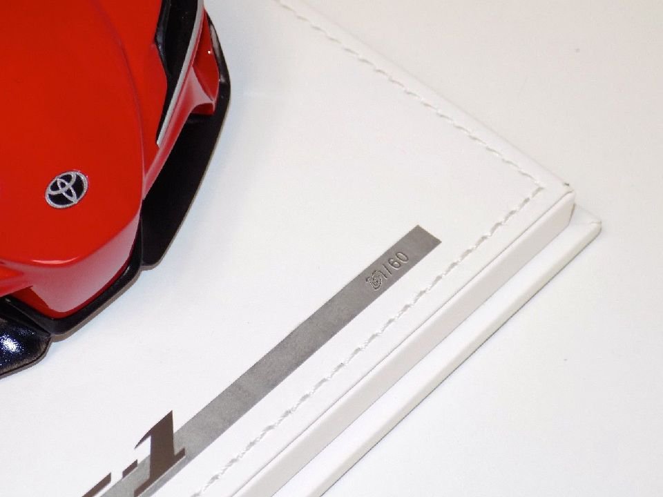 1/18 Toyota FT-1 Prototype in Red Leather Baseミニカー