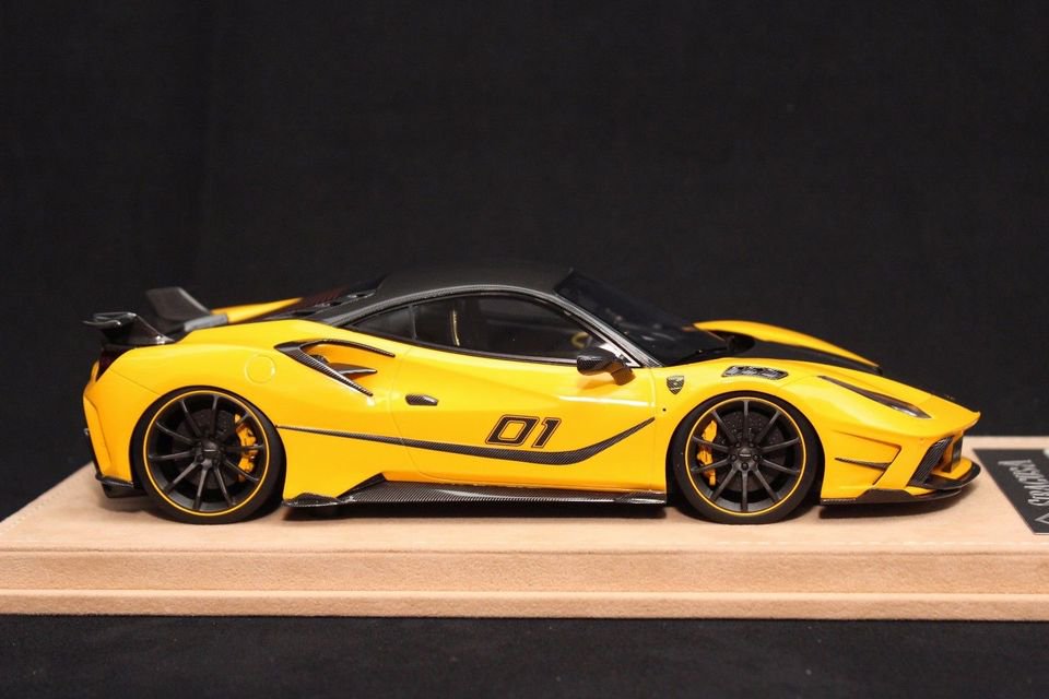 1/18 JUC Ferrari Mansory Siracusa 4XX. Yellow. - 【MR BBR MakeUp LOOKSMART  Du0026Gなどのミニカー専門店】 ヴェルデ