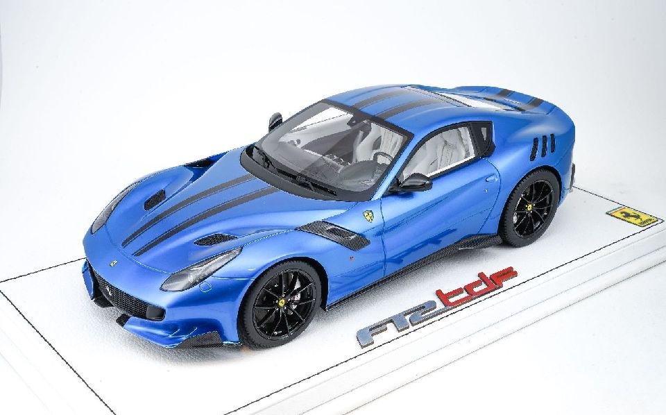 1/18 BBR FERRARI F12 TDF Emperor Blue - 【MR BBR MakeUp LOOKSMART  D&Gなどのミニカー専門店】 ヴェルデ