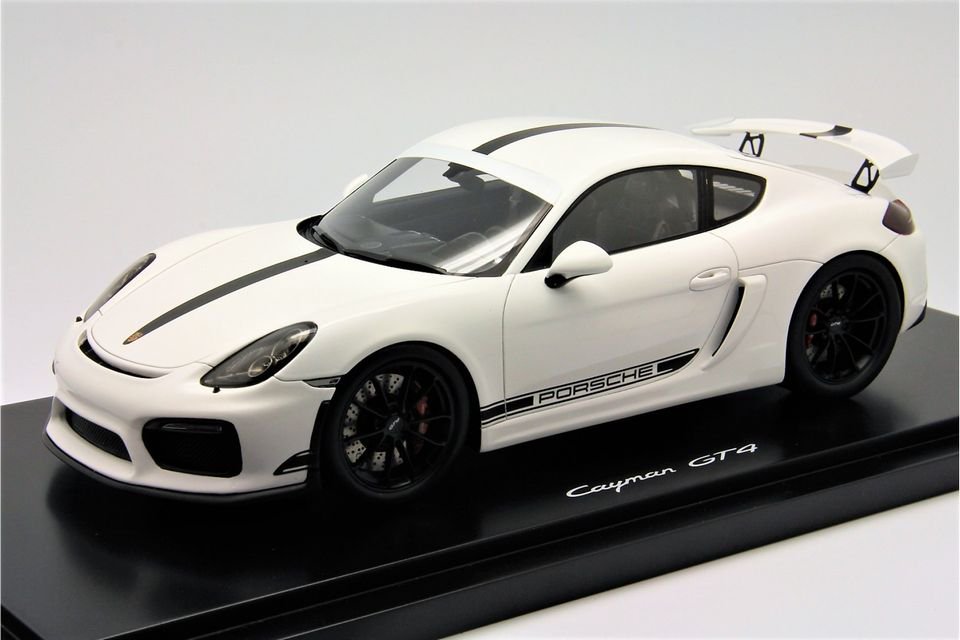 1/18 SPARK Porsche Cayman GT4 White with Black Stripe - 【MR BBR