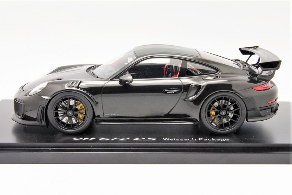 1/18 SPARK Porsche 911 GT2 RS Black 2017 Weissach Package - 【MR BBR MakeUp  LOOKSMART Du0026Gなどのミニカー専門店】 ヴェルデ