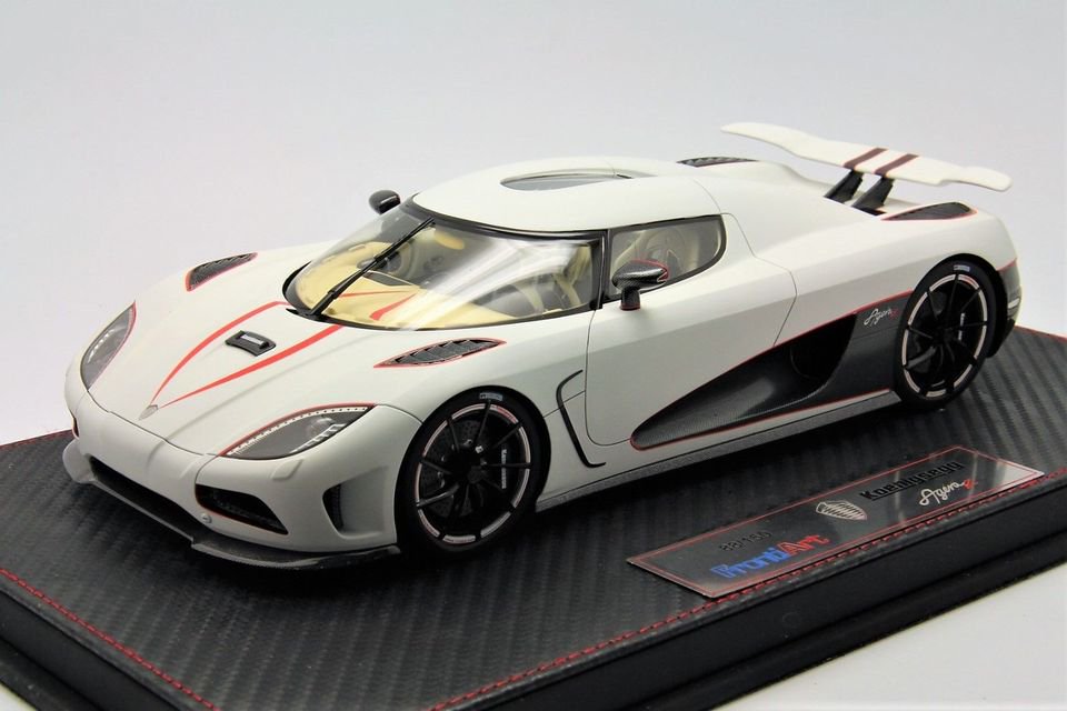 1/18 Frontiart Koenigsegg Agera R Matt White - 【MR BBR MakeUp LOOKSMART  D&Gなどのミニカー専門店】 ヴェルデ